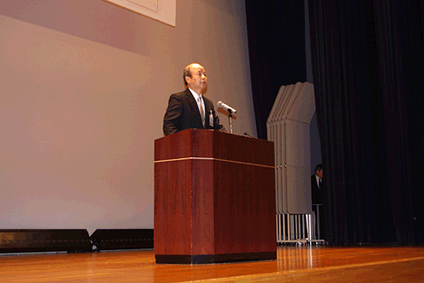 ���璷���A�̗l�q