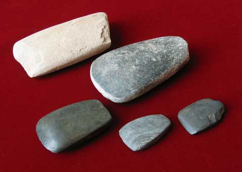 �_�����L�ˏo�y�̖����Ε�